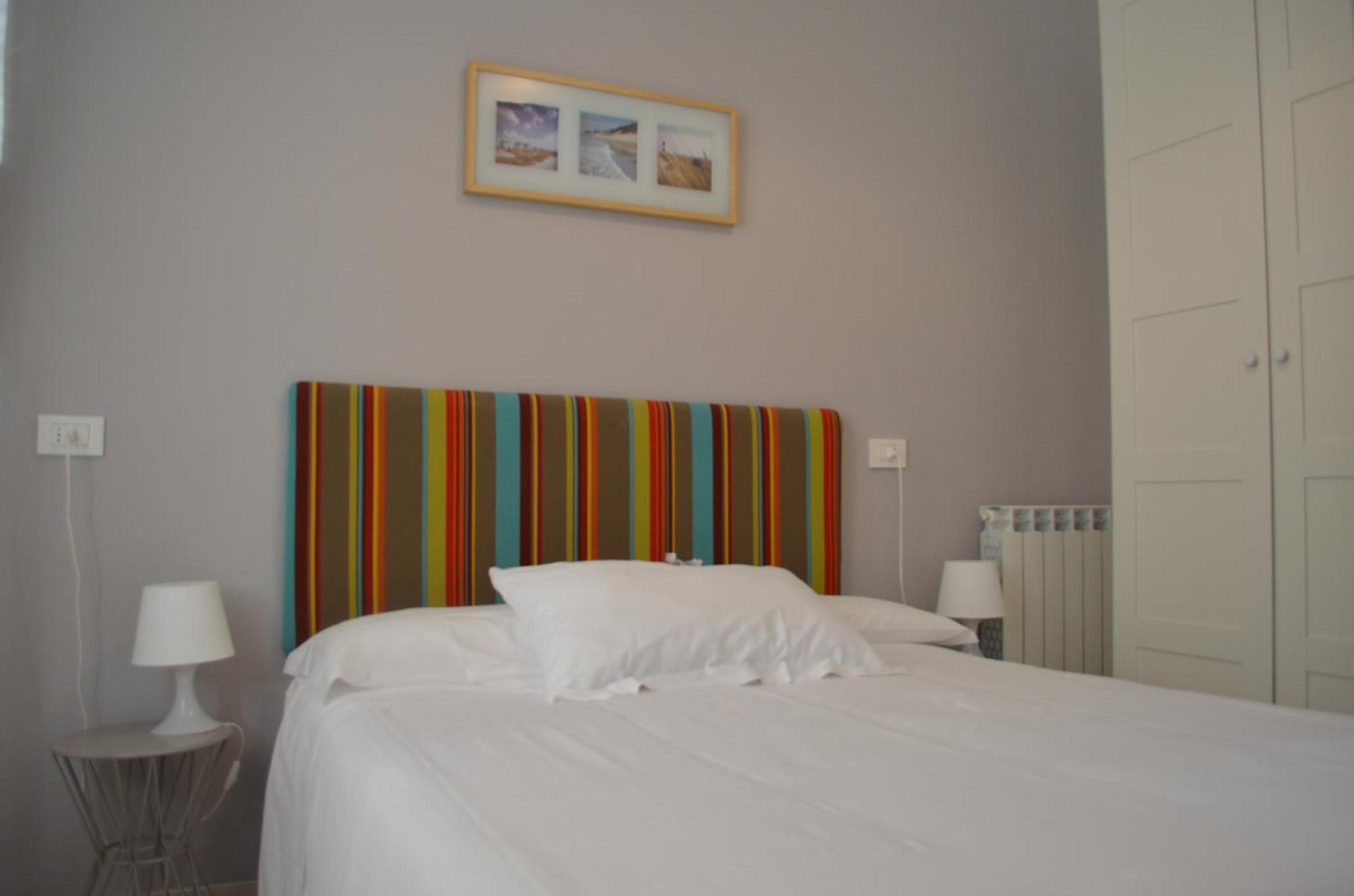 Hotel Spot Варацце Номер фото